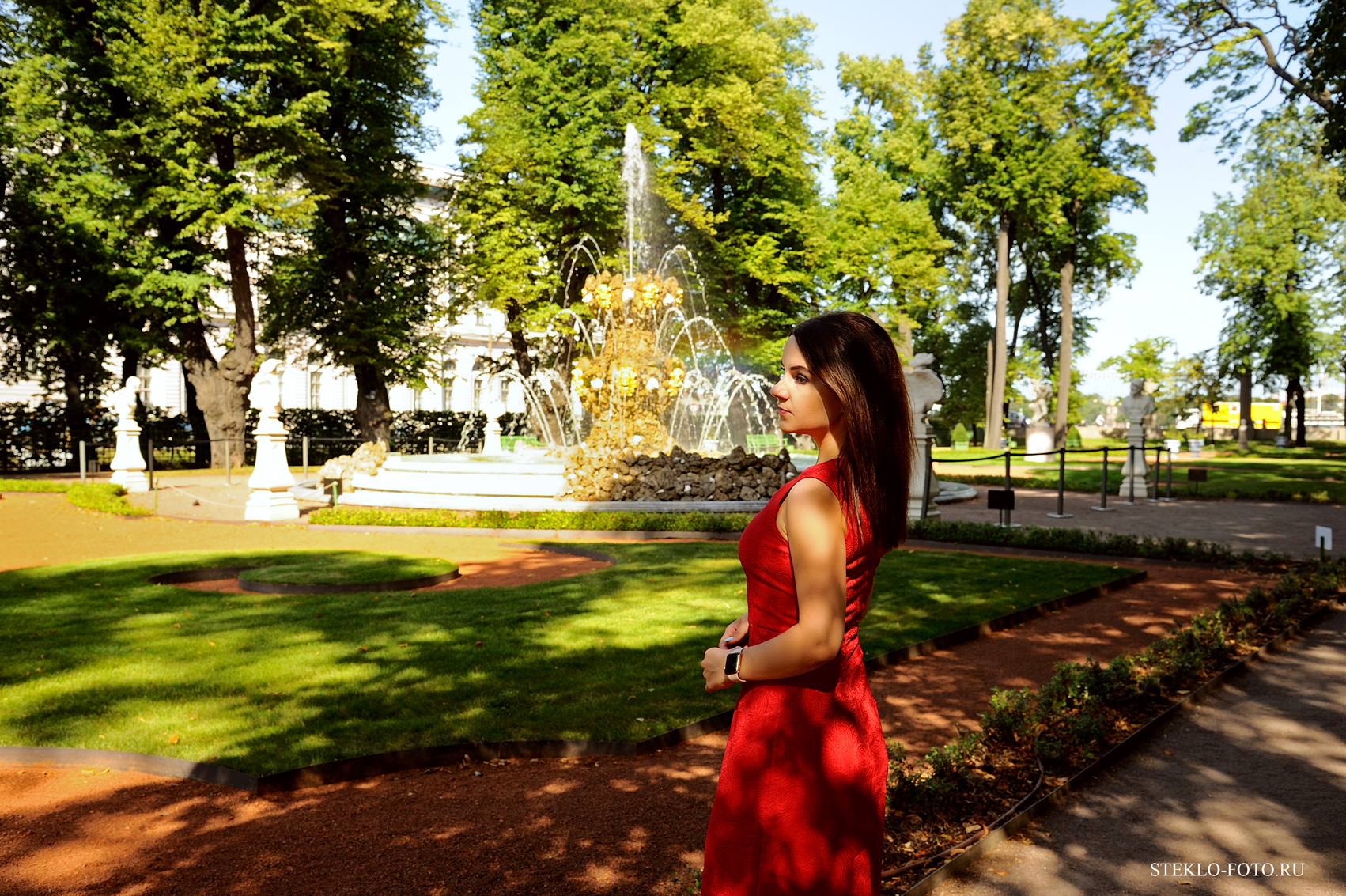 фотосессия в парке с фонтанами