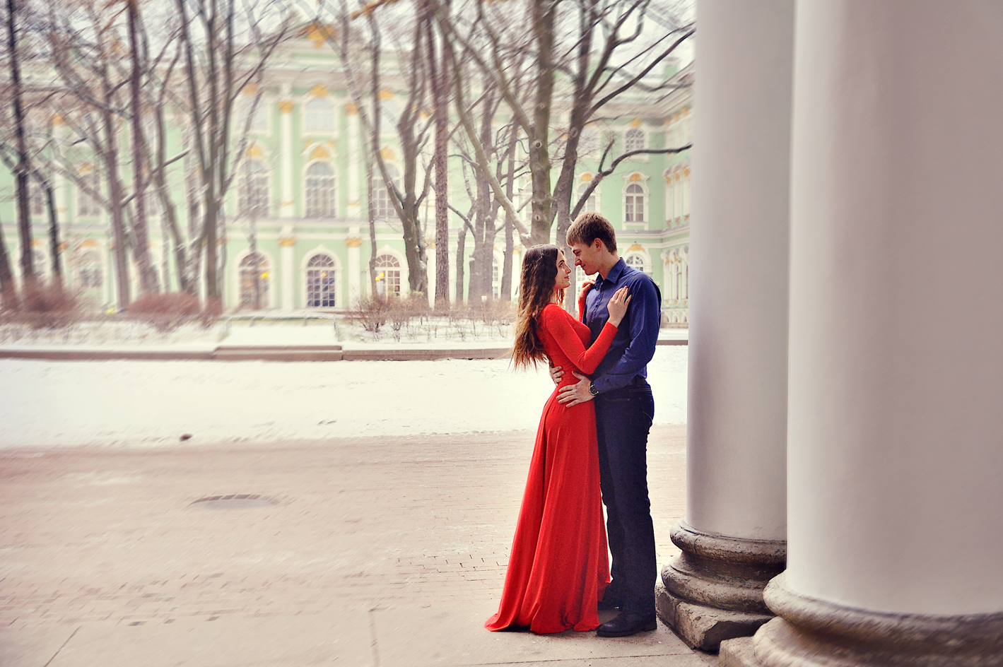 свадебная фотосессия на дворцовой площади
